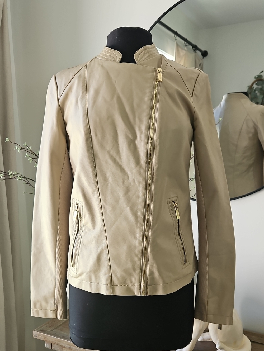 Calvin Klein Women's Taupe Faux Leather Asymmetrical Zip Jacket.Size M